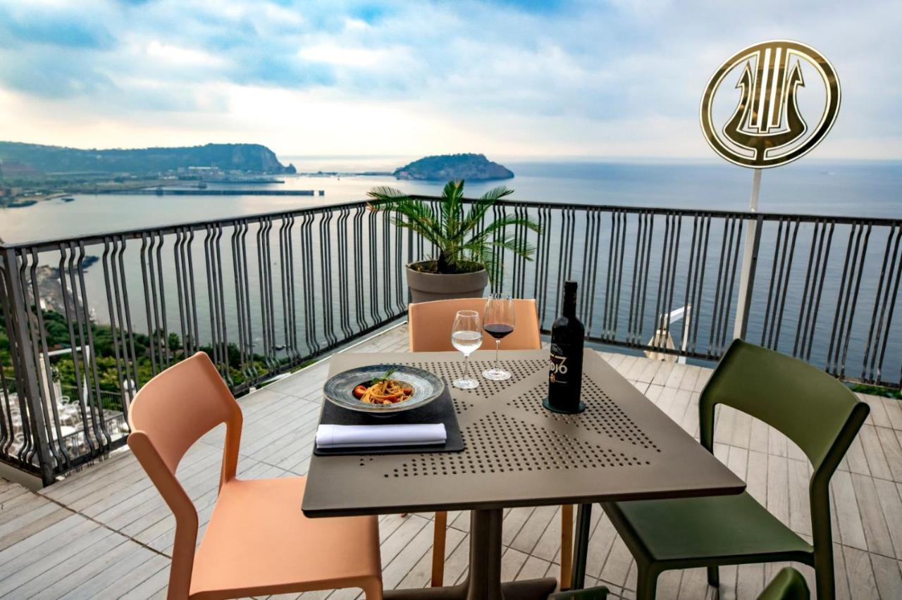 Grand Hotel Serapide يوتْسْوولْ المظهر الخارجي الصورة